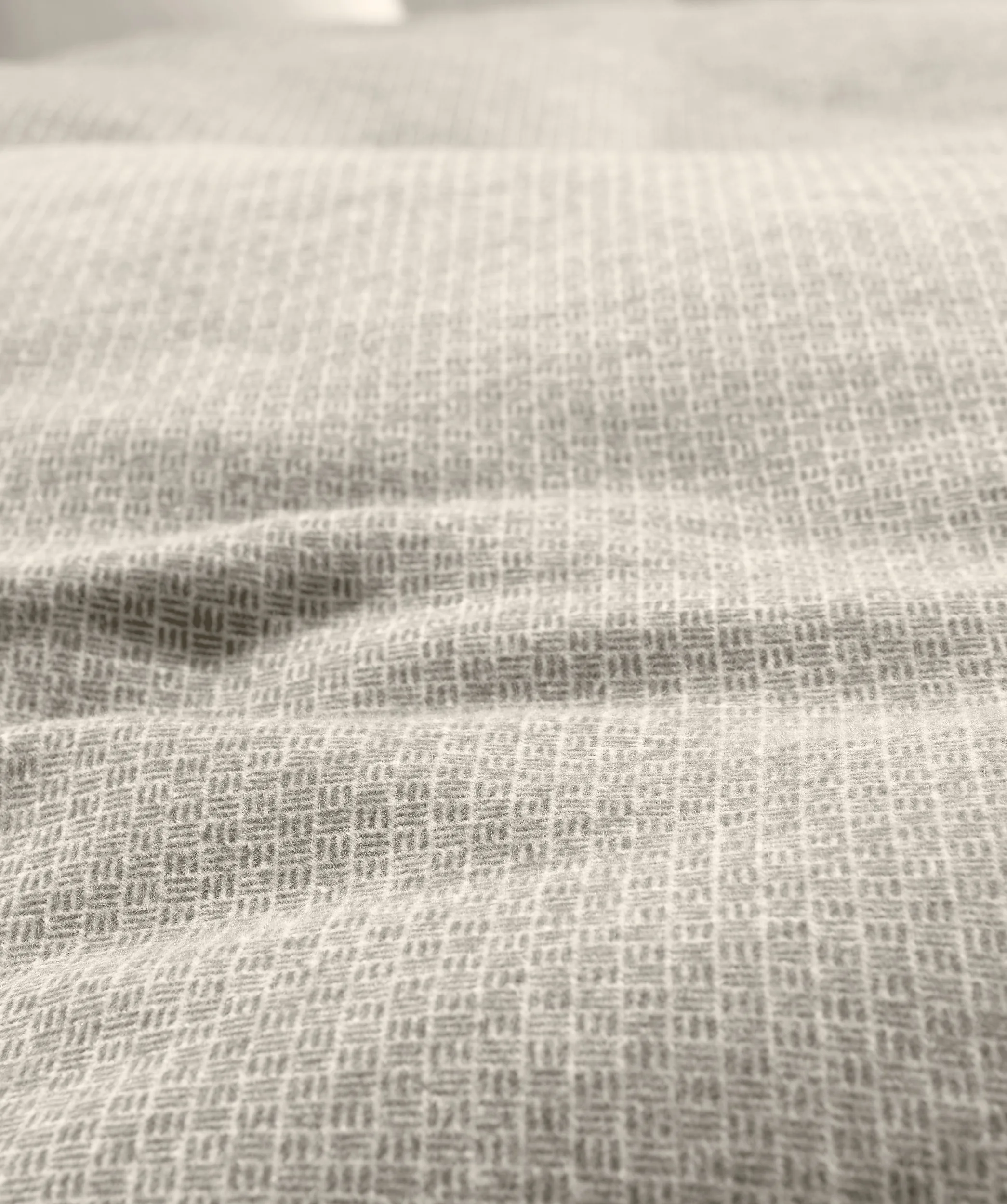 Lech Beige – Material